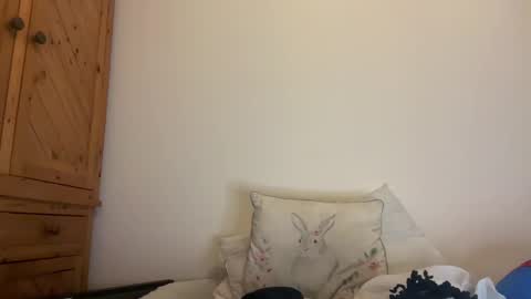 lizzybunny online show from 17, 2, 2026