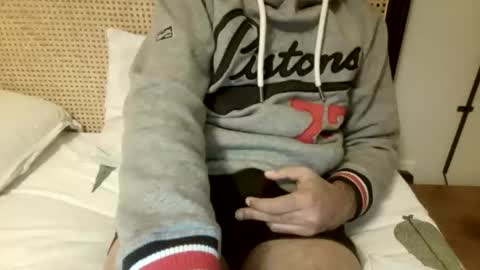 Snapshot of llllking chatting on 2, 4, 2026 newdelhi 82 online show from 2, 4, 2026