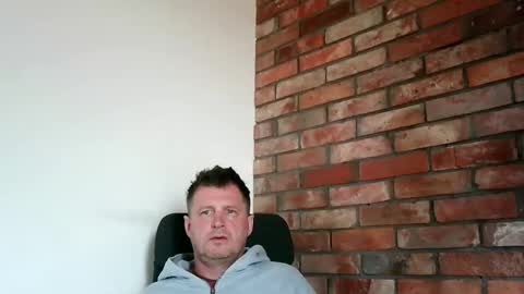 Snapshot of lllukasssxxx chatting on 14, 5, 2026 lllukasssxxx online show from 14, 5, 2026