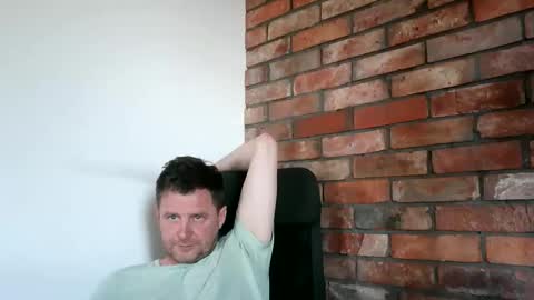 Snapshot of lllukasssxxx chatting on 26, 5, 2026 lllukasssxxx online show from 26, 5, 2026
