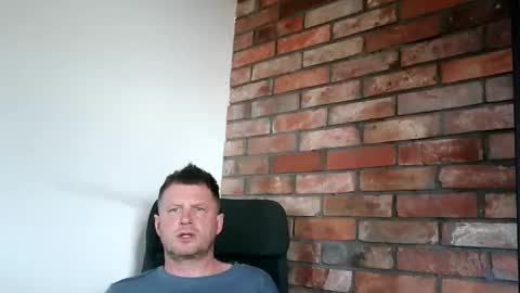 Snapshot of lllukasssxxx chatting on 2, 6, 2026 lllukasssxxx online show from 2, 6, 2026