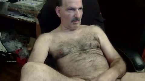 Snapshot of loades182025 chatting on 29, 9, 2025 loades182025 online show from 29, 9, 2025