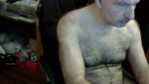 Snapshot of loades182025 chatting on 5, 10, 2025 loades182025 online show from 5, 10, 2025