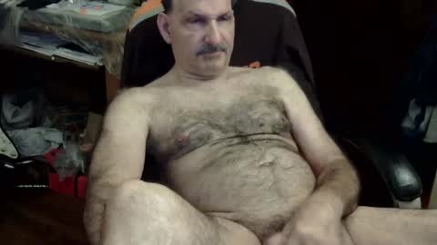 Snapshot of loades182025 chatting on 13, 10, 2025 loades182025 online show from 13, 10, 2025