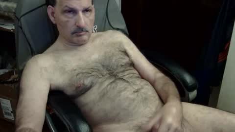 Snapshot of loades182025 chatting on 1, 11, 2025 loades182025 online show from 1, 11, 2025