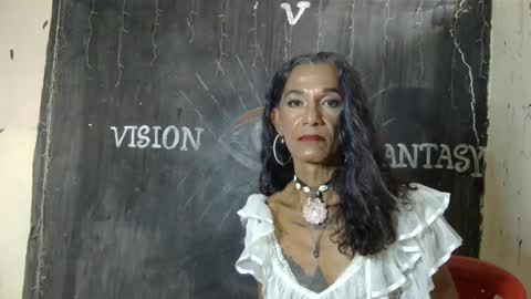 LA LOBA online show from 6, 1, 2025