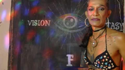 LA LOBA online show from 11, 1, 2025