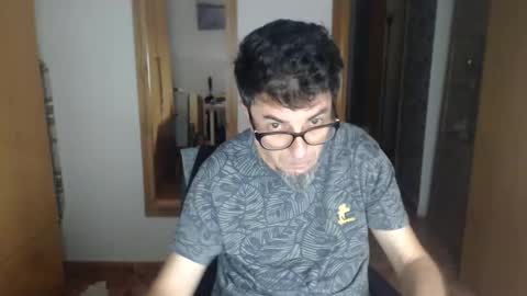 Snapshot of lobosolitario73 chatting on 10, 10, 2025 lobosolitario73 online show from 10, 10, 2025