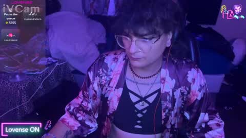 Snapshot of lobotomyprincess chatting on 21, 4, 2026 LobotomyPrincess online show from 21, 4, 2026