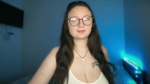 locaalis1 online show from 3, 10, 2025