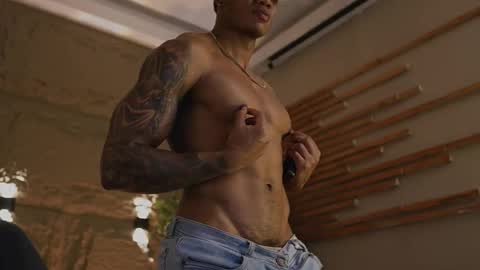 logan_varela online show from 11, 1, 2026