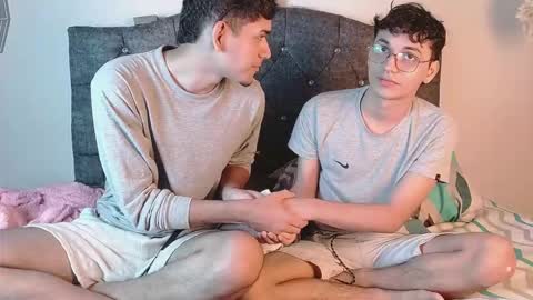 Snapshot of logan_willyams_ chatting on 13, 10, 2025 logan_willyams_ online show from 13, 10, 2025