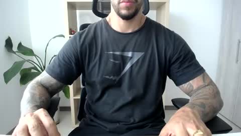 Logan Wolfp online show from 30, 6, 2026
