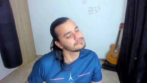 Snapshot of loganhot22 chatting on 9, 6, 2026 Logan online show from 9, 6, 2026