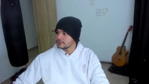 Snapshot of loganhot22 chatting on 7, 7, 2026 Logan online show from 7, 7, 2026