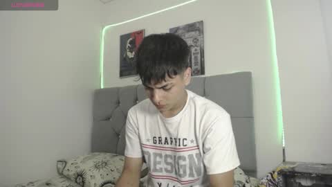 loganjhonson19 online show from 6, 1, 2026