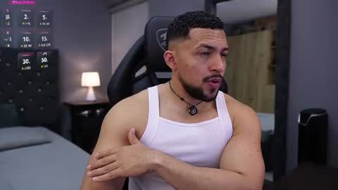 Snapshot of loganmartinx chatting on 13, 6, 2026 loganmartinx online show from 13, 6, 2026