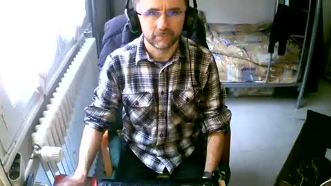 lokoum39 online show from 11, 2, 2025