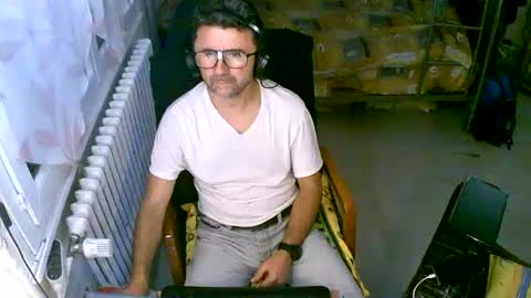 lokoum39 online show from 23, 9, 2025