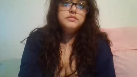 Snapshot of lola242327 chatting on 24, 2, 2025 lola242327 online show from 24, 2, 2025