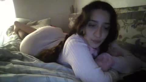 JOYA online show from 31, 10, 2025