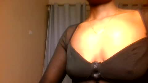 lola_allure online show from 19, 5, 2026