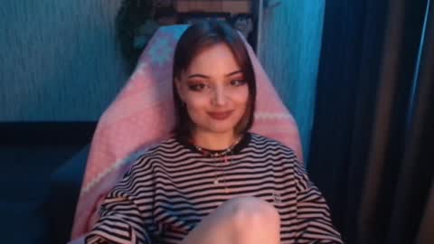 lola online show from 22, 1, 2025