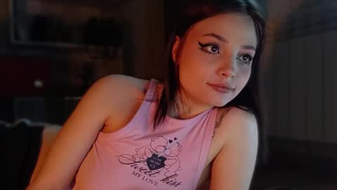 lola online show from 23, 4, 2026