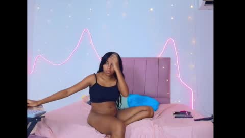 lola_lustrum online show from 11, 6, 2026