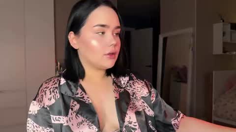 lola_razee online show from 12, 7, 2026