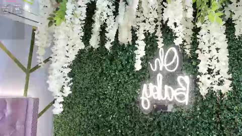 lola_saenz__ online show from 12, 2, 2026