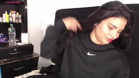 Snapshot of lolaa_staars chatting on 10, 1, 2025 lolaa_staars online show from 10, 1, 2025