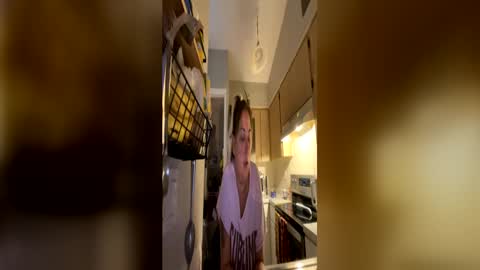 lolaabunnybaby304 online show from 22, 6, 2026