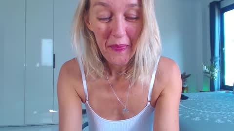 Lola online show from 11, 1, 2026