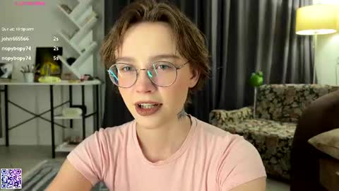 lolaatatee online show from 13, 7, 2026
