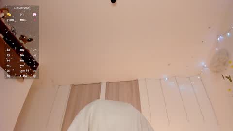 Snapshot of lolaberry_ chatting on 26, 1, 2025  Lola Berry  online show from 26, 1, 2025