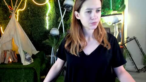 Snapshot of lolalemona chatting on 3, 12, 2024 lolalemona online show from 3, 12, 2024