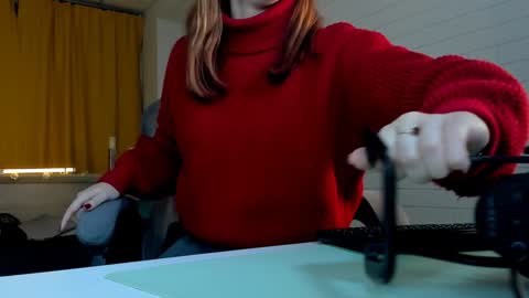 Snapshot of lolalemona chatting on 25, 12, 2024 lolalemona online show from 25, 12, 2024