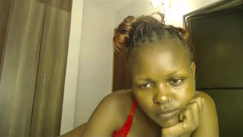 Snapshot of lolamia7 chatting on 16, 2, 2025 lolamia7 online show from 16, 2, 2025