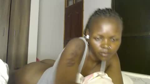 Snapshot of lolamia7 chatting on 9, 3, 2025 lolamia7 online show from 9, 3, 2025