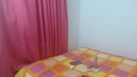 lolascarlettt online show from 19, 9, 2025