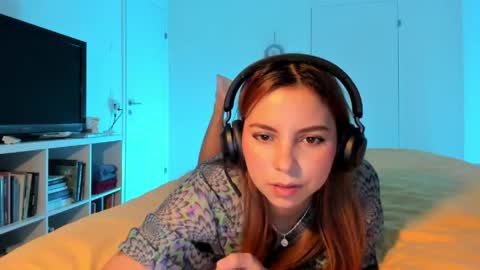 Lola doll online show from 28, 5, 2026