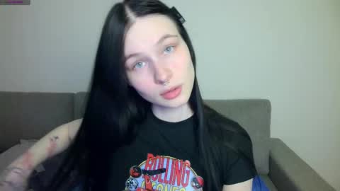 Lola online show from 31, 3, 2026