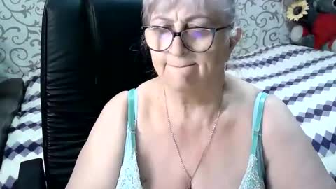 LolkaAlyss online show from 7, 3, 2025