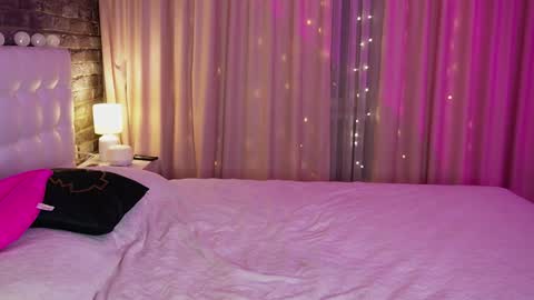 Victoria online show from 16, 1, 2025