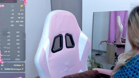 Snapshot of lolly_js_ chatting on 29, 12, 2024 Lolly online show from 29, 12, 2024