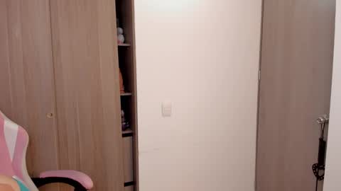 Snapshot of lolly_js_ chatting on 14, 2, 2025 Lolly online show from 14, 2, 2025