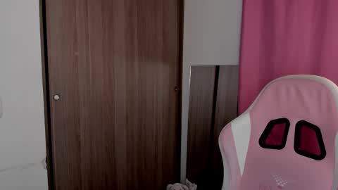 Snapshot of lolly_js_ chatting on 14, 9, 2025 Lolly online show from 14, 9, 2025