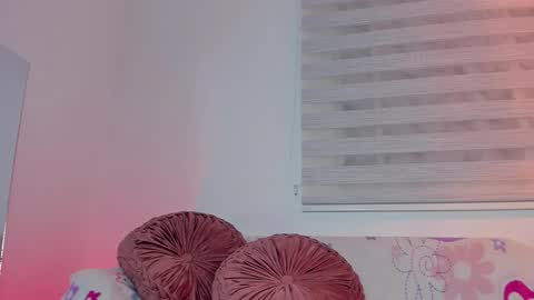 Snapshot of lolly_js_ chatting on 8, 3, 2026 Lolly online show from 8, 3, 2026