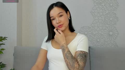 lolly_turner online show from 13, 1, 2026